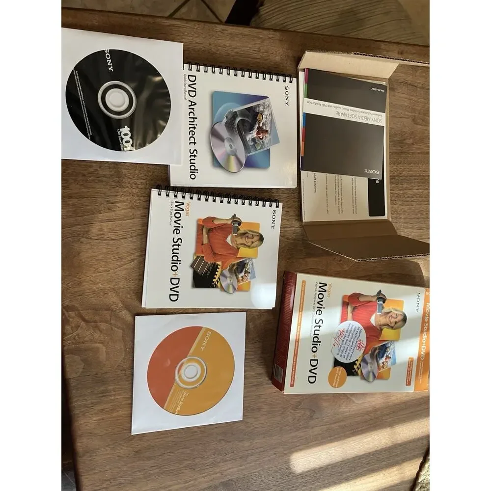 Sony Vegas Movie Studio‎ + DVD Platinum Edition- GOOD